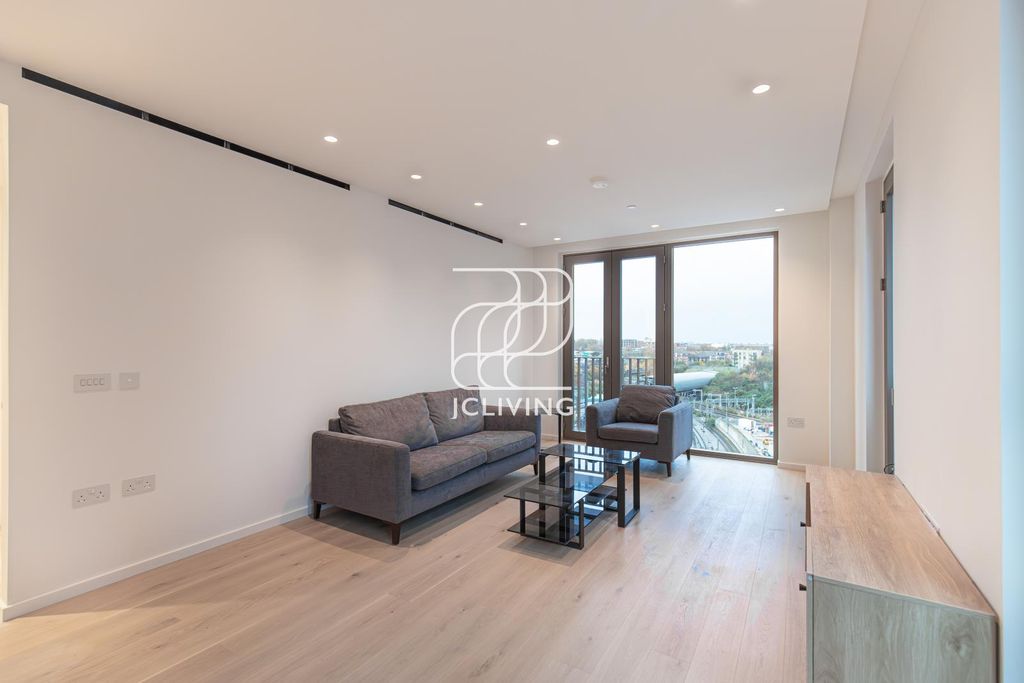 Property photo 1 of 8 6F5643Dbf3Cb746c42d1Ef9Bf9Ceb646.Jpg