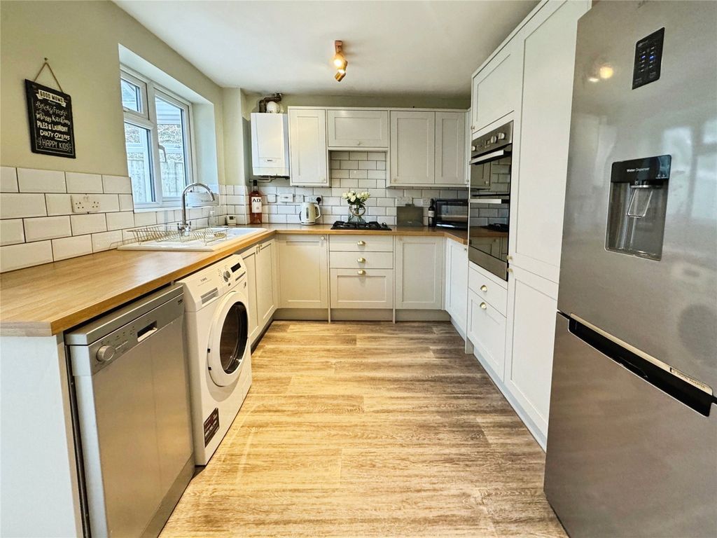 Property photo 2 of 18 Picture No. 03