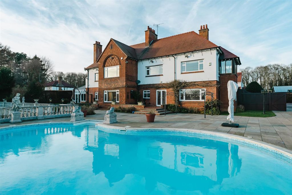 Property photo 3 of 68 Exterior And Gardens