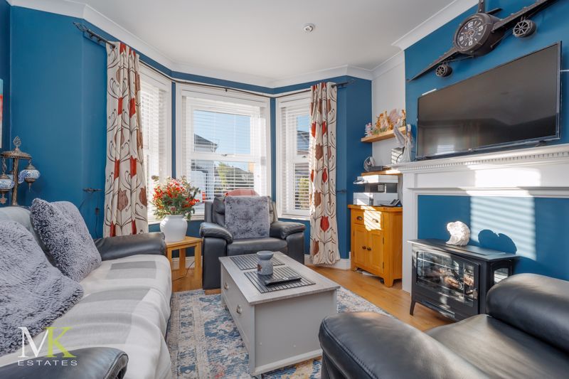 Property photo 3 of 19 Photo 17