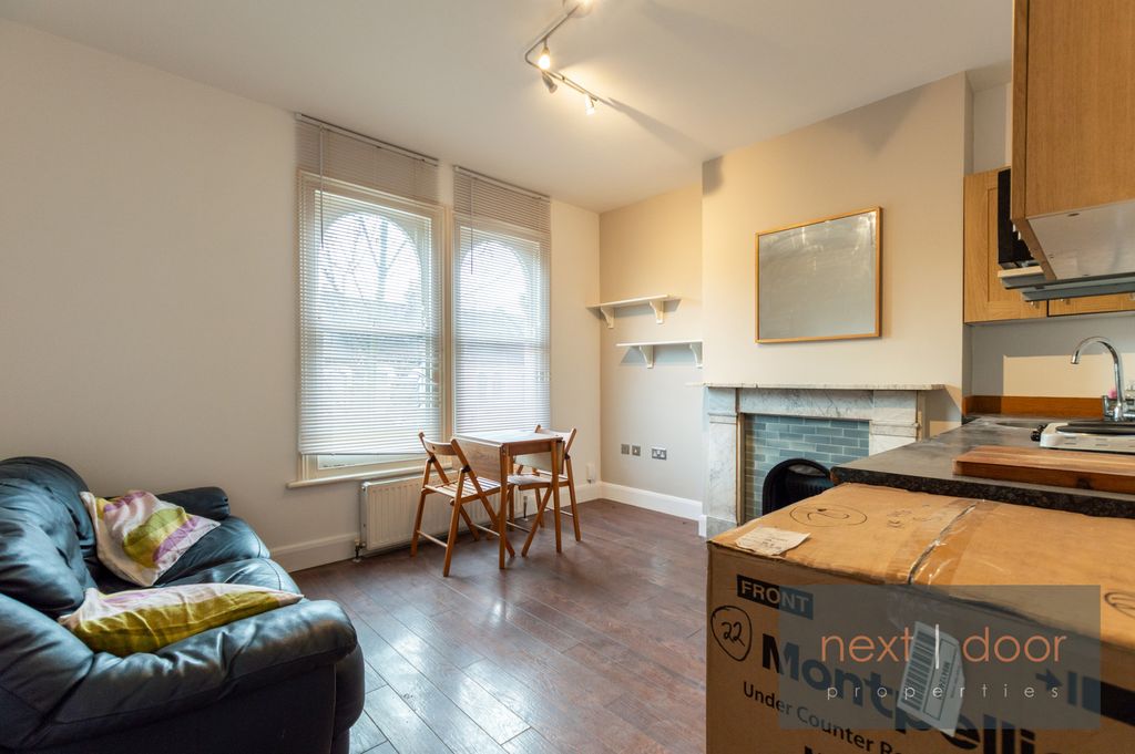 Property photo 2 of 7