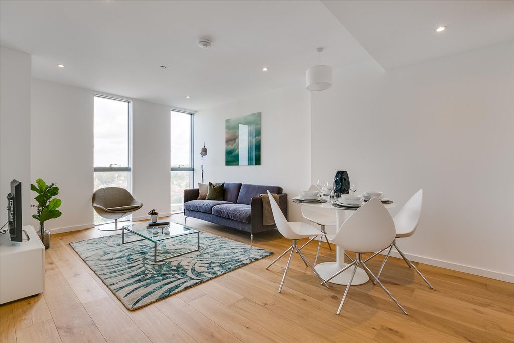 Property photo 1 of 9 Image