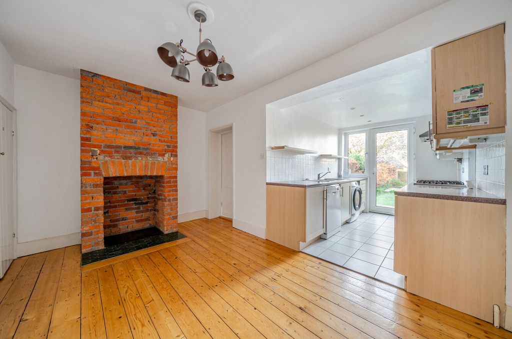 Property photo 3 of 14 1420957-2-699Ec0F...