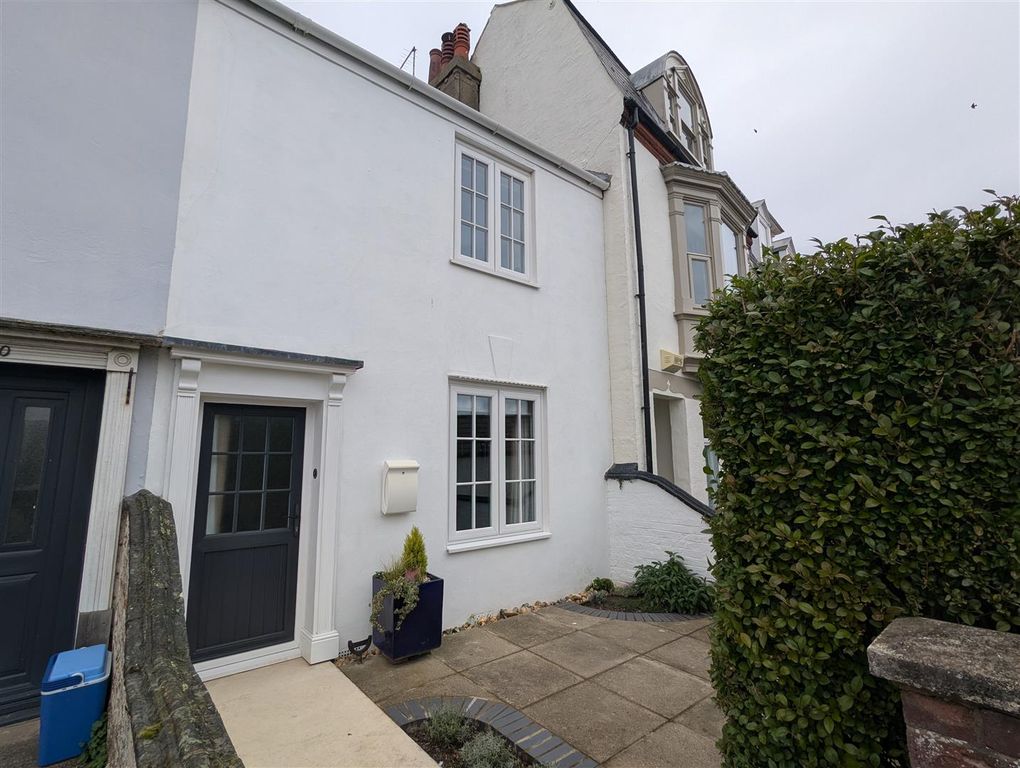 Property photo 1 of 26 Front