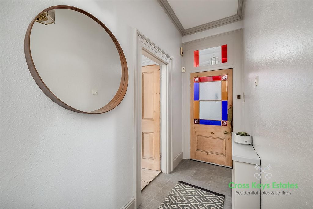 Property photo 2 of 67 Entrance Vestibule
