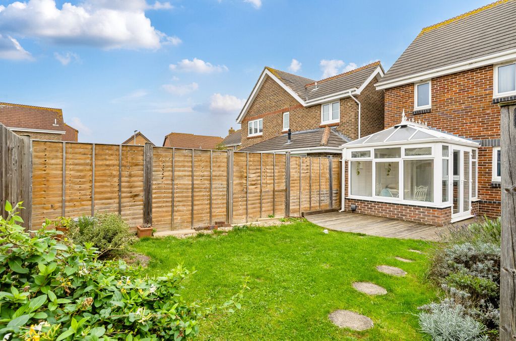 Property photo 3 of 22 1360422-22-68E824...