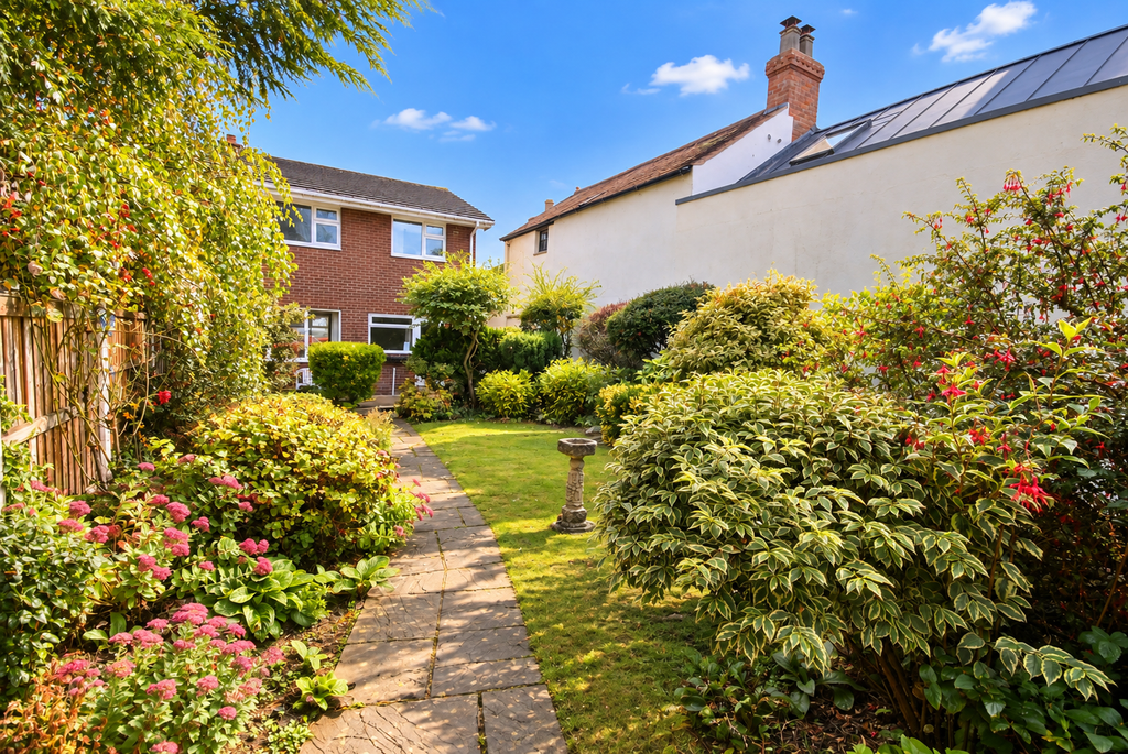 Property photo 2 of 32 2