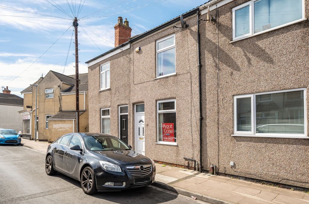 Property photo 1 of 11 1451596-1-69Eb5B45E5Fc2