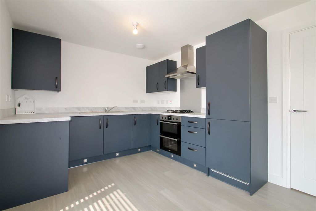 Property photo 2 of 18 Img_8051.Jpg