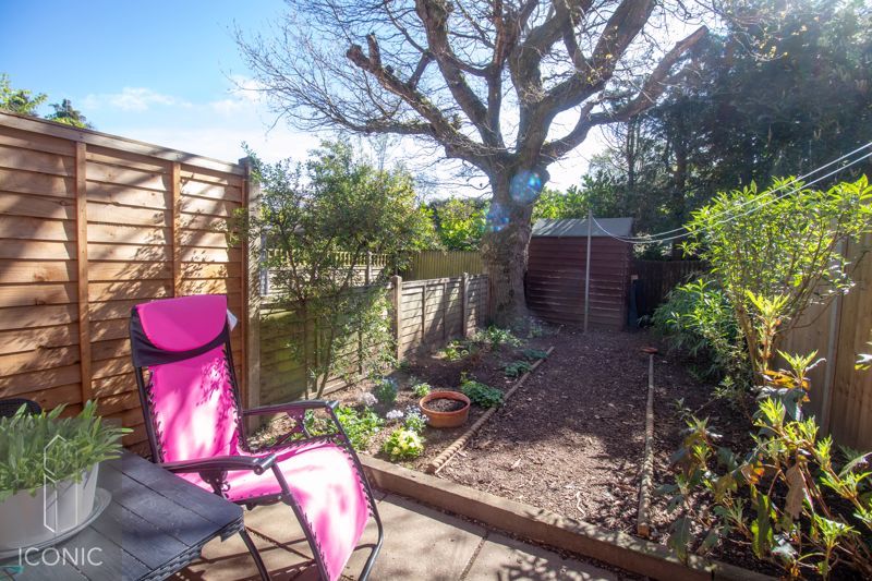 Property photo 3 of 10 Photo 2