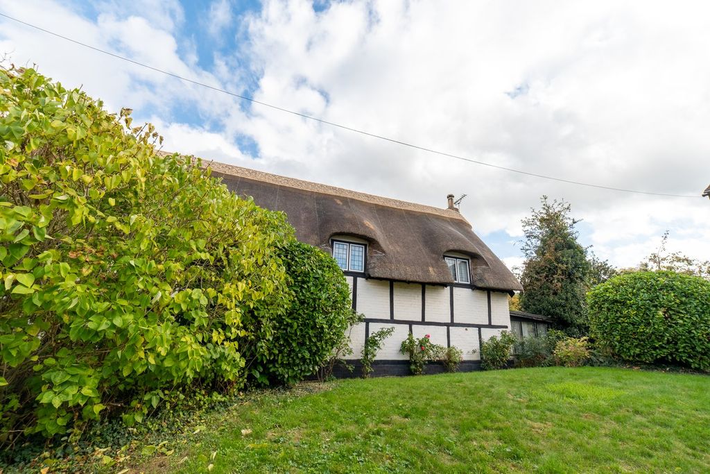 Property photo 2 of 22