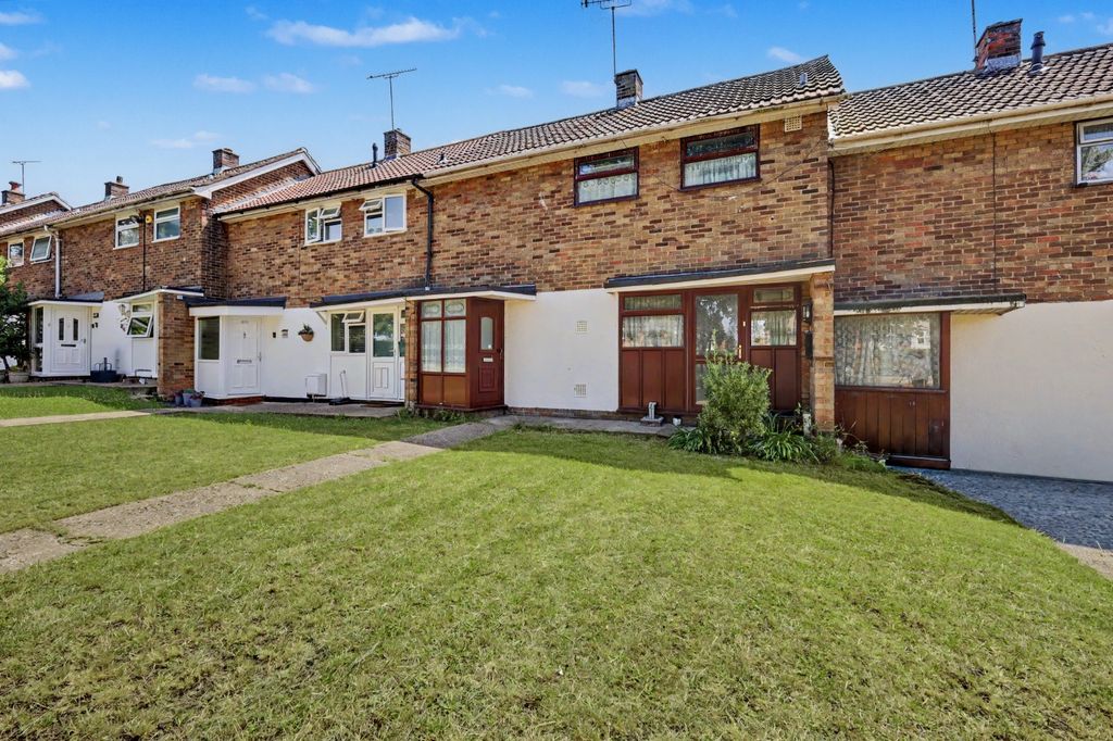 Property photo 1 of 12 4784532