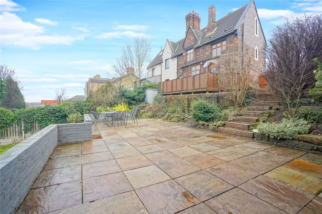 Property photo 2 of 37 Picture No. 51