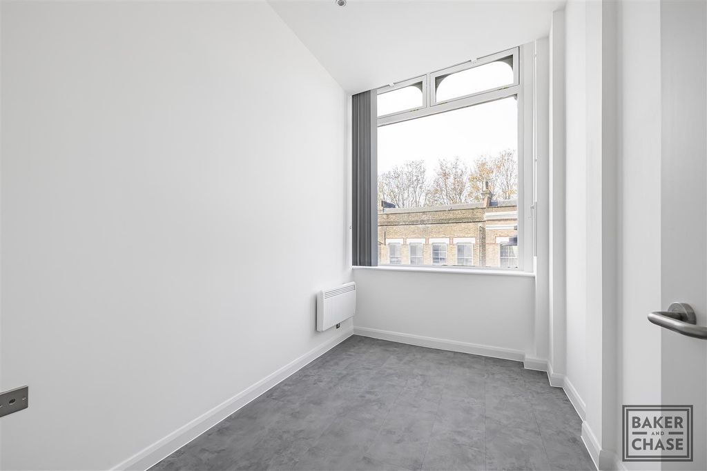 Property photo 3 of 7 Open Plan Kitchen & Living Room