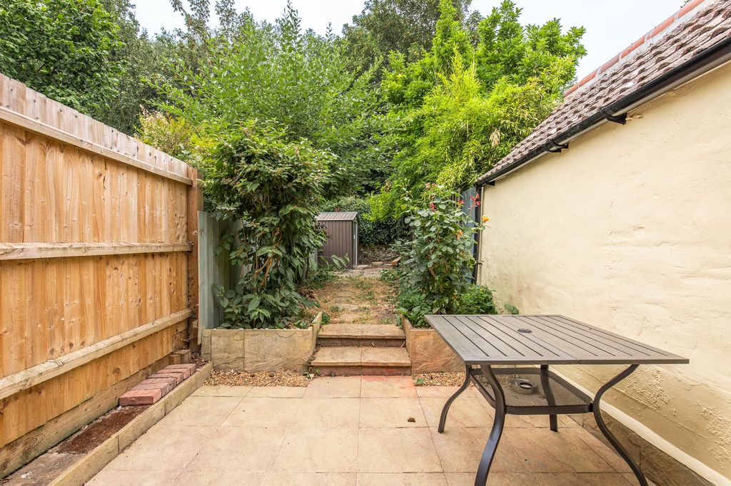 Property photo 3 of 15