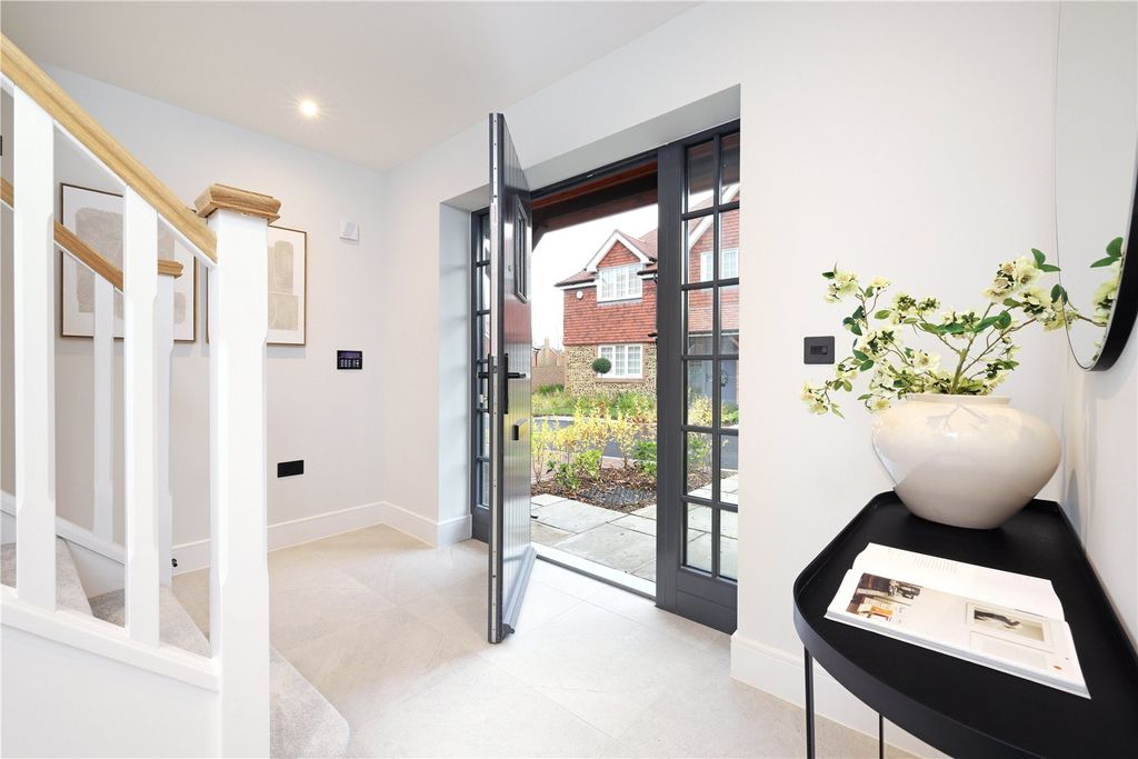 Property photo 3 of 13 Cornerstones