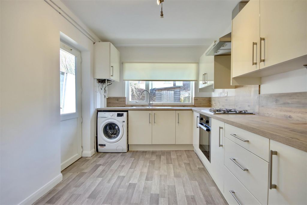 Property photo 1 of 13 275A892E-B350-40B2-9038-5194C2DC82De_1_201_A.Jpeg