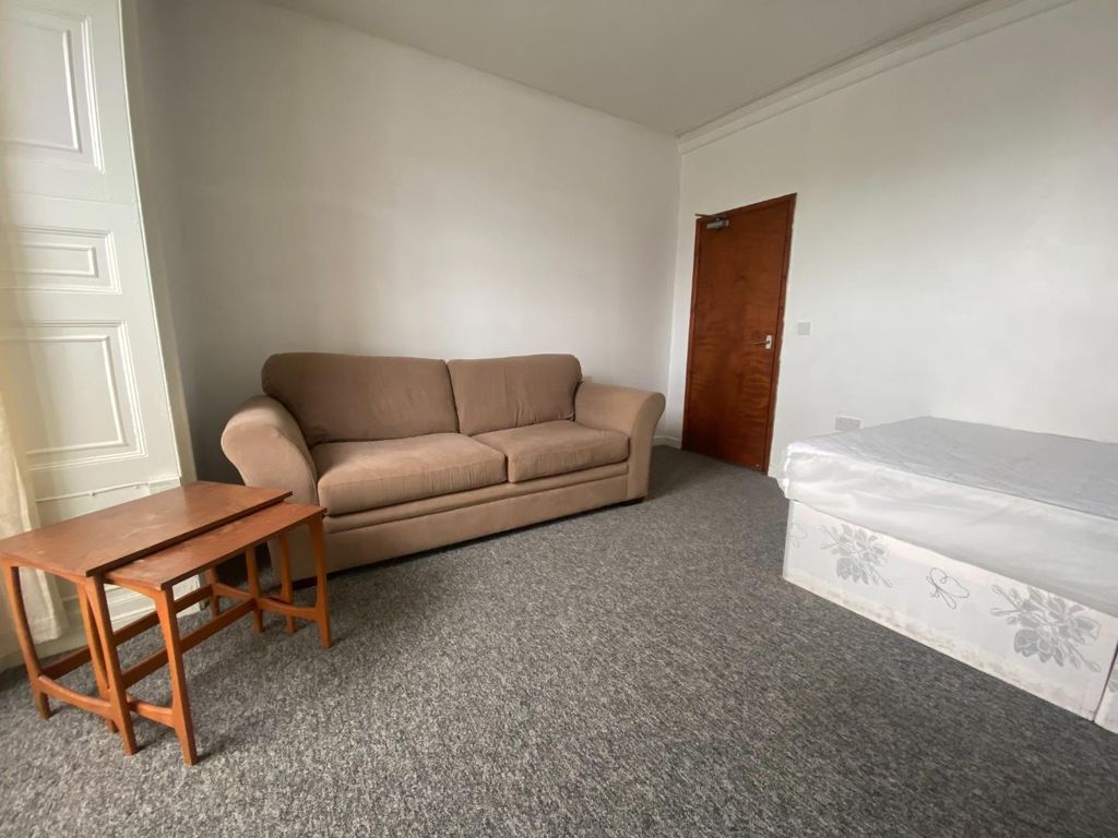 Property photo 3 of 4 Img_1467.Jpg