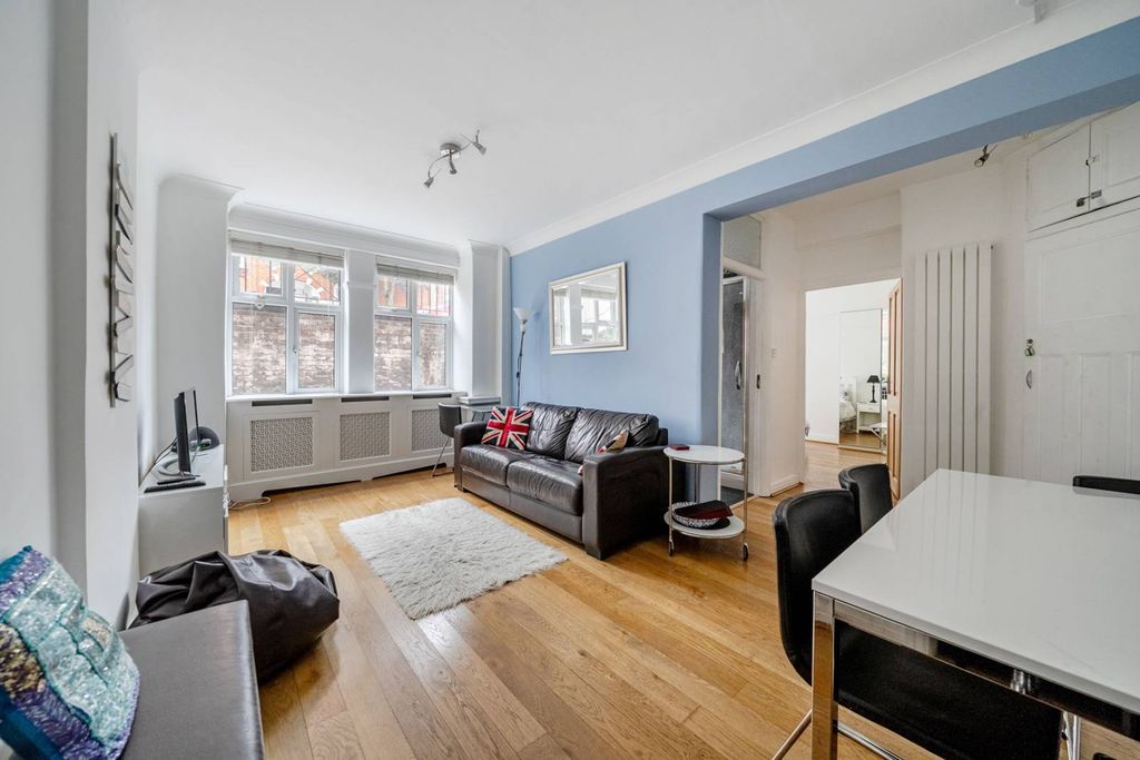 Property photo 3 of 7