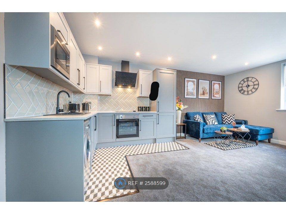 Property photo 2 of 16 Studio Flow