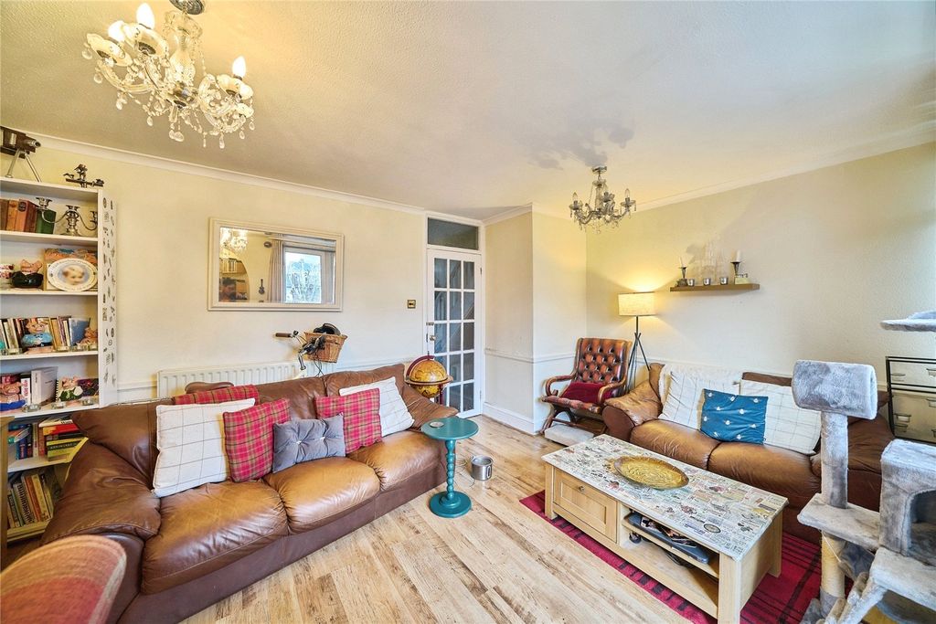 Property photo 1 of 20 Picture No. 06