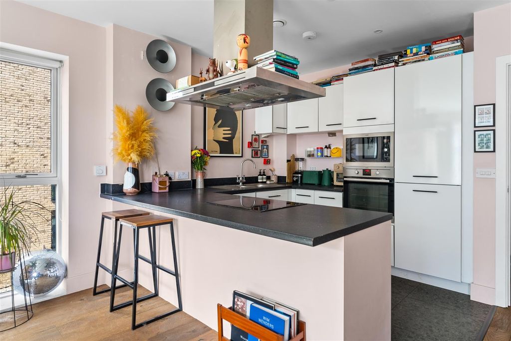 Property photo 2 of 25 Dsc00236.Jpg