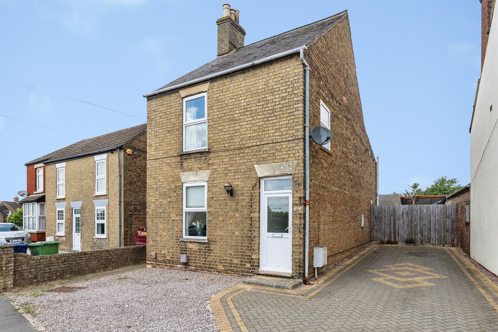 Property photo 1 of 19