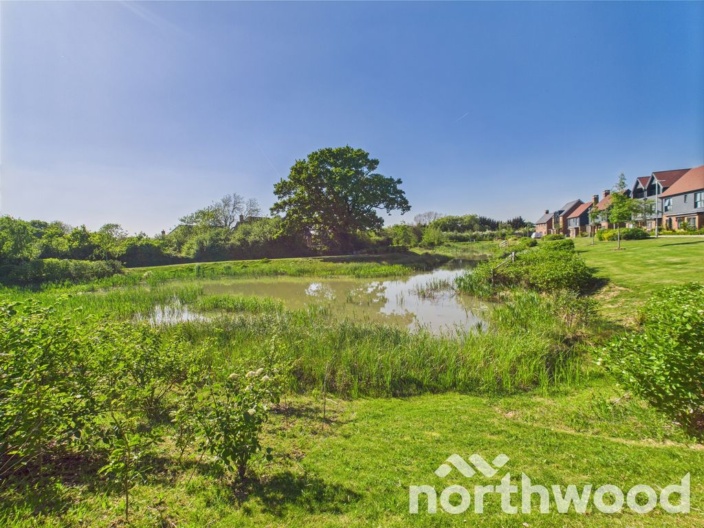 Property photo 1 of 34