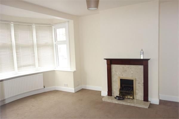 Property photo 2 of 8 2