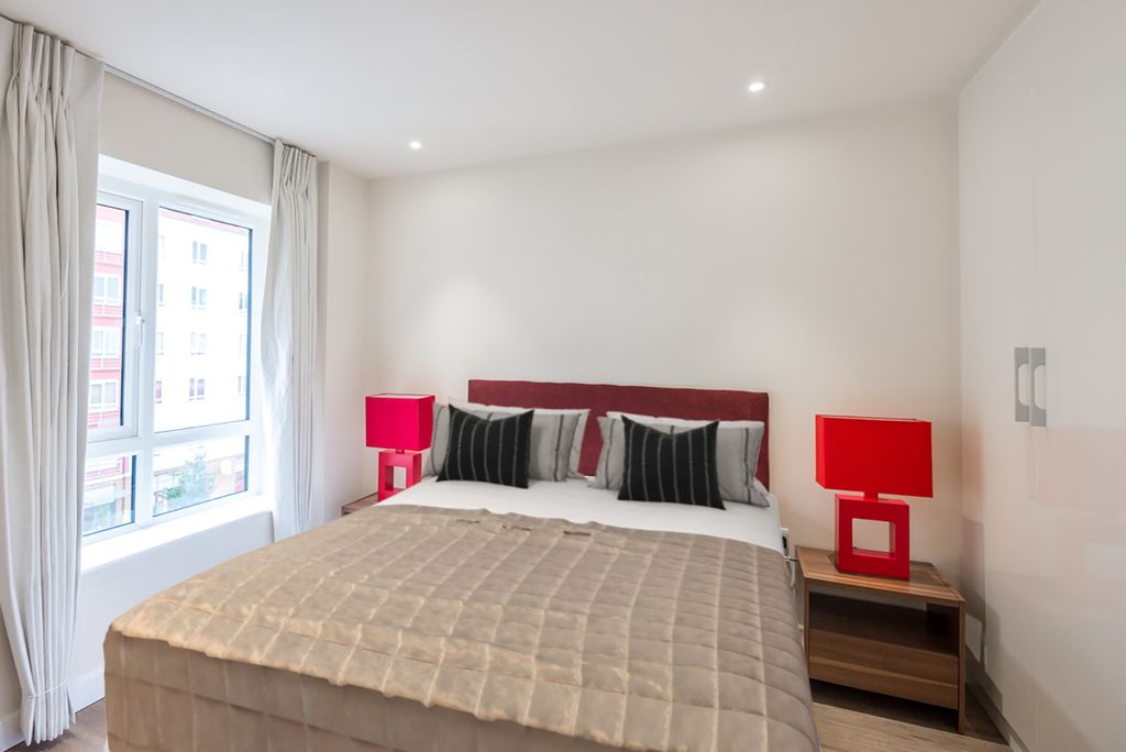 Property photo 3 of 15 Photo 7