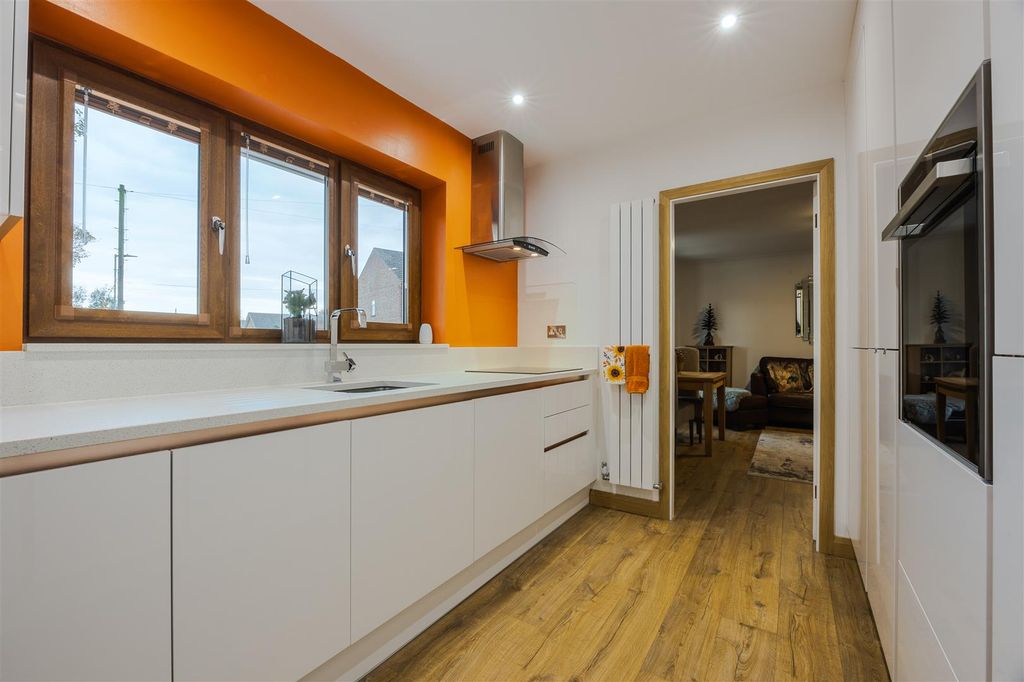 Property photo 2 of 13 Kitchen