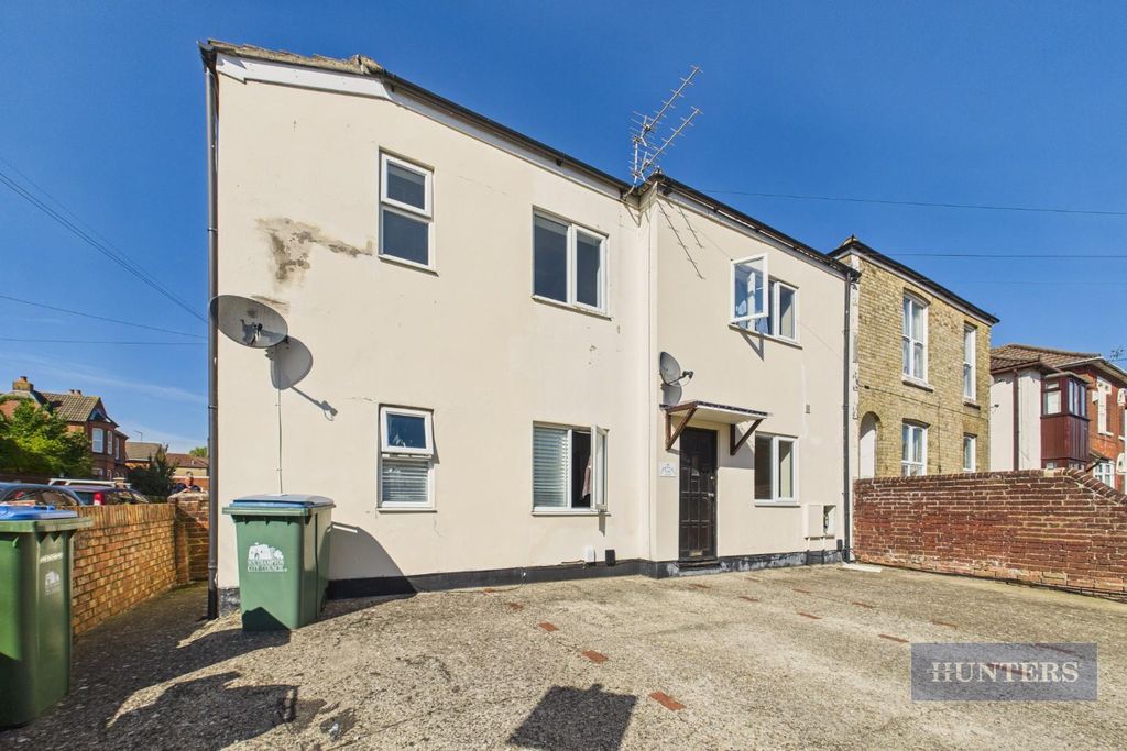 Property photo 1 of 7 Cam05152G0-Pr0242-Still013.Jpg