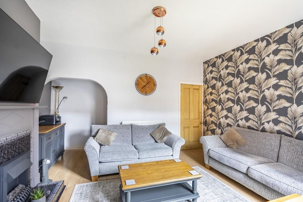 Property photo 3 of 15 Living Room