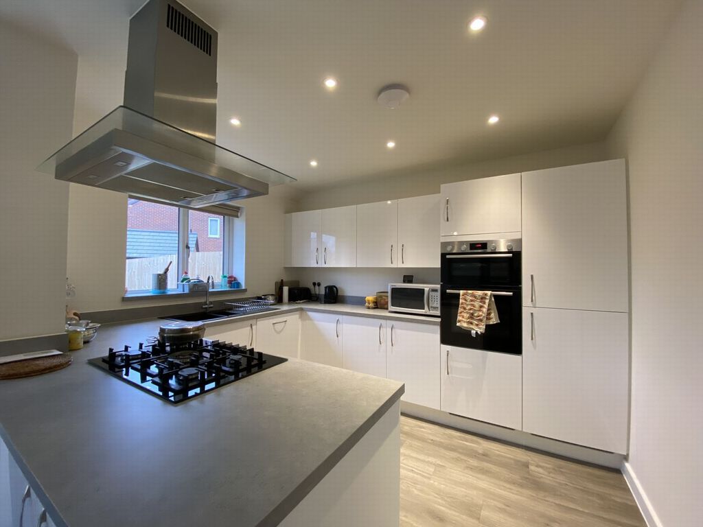 Property photo 3 of 12 Photo 3