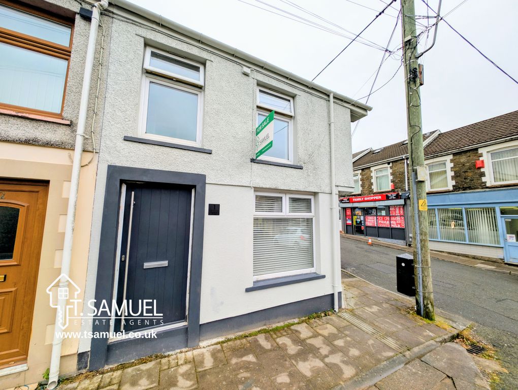 Property photo 1 of 33 Front