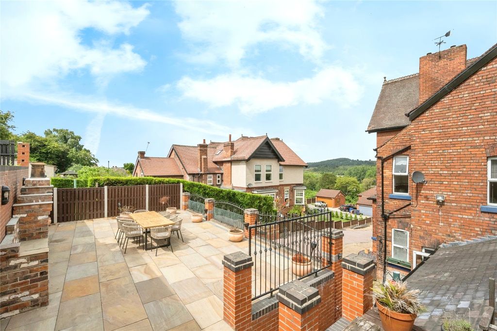 Property photo 3 of 41 Picture No. 53