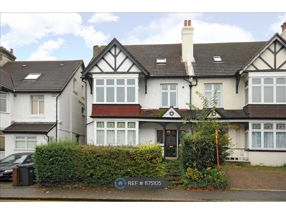 Property photo 1 of 8 Outside