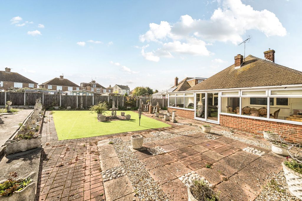 Property photo 2 of 15