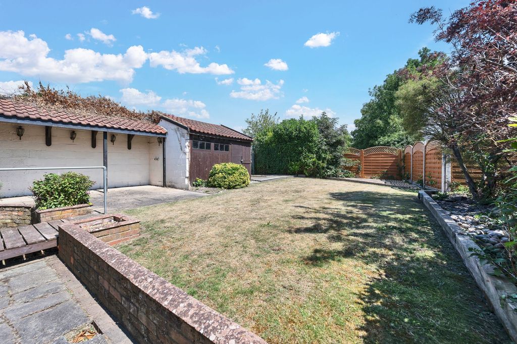 Property photo 3 of 14