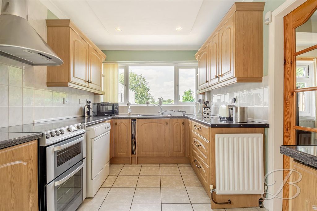 Property photo 2 of 31 Ccltd-5.Jpg
