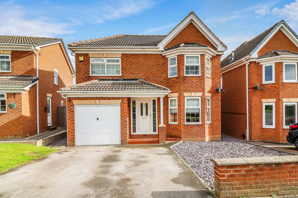 Property photo 1 of 22