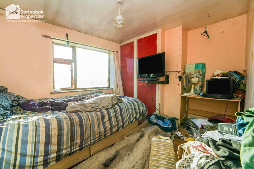 Property photo 2 of 4 Image 1