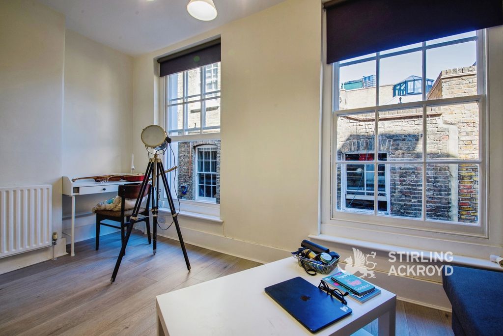 Property photo 3 of 20 Pbox-Img.Jpg