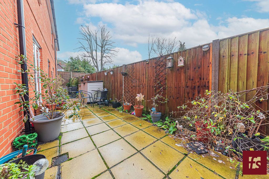 Property photo 3 of 10