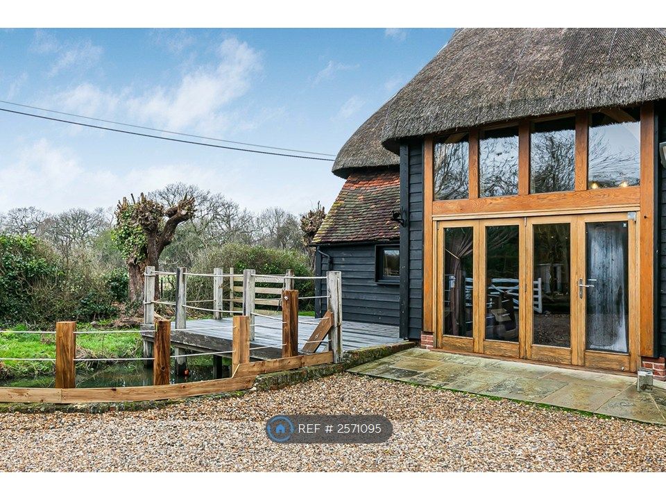 Property photo 2 of 23 Wellbeing Barn