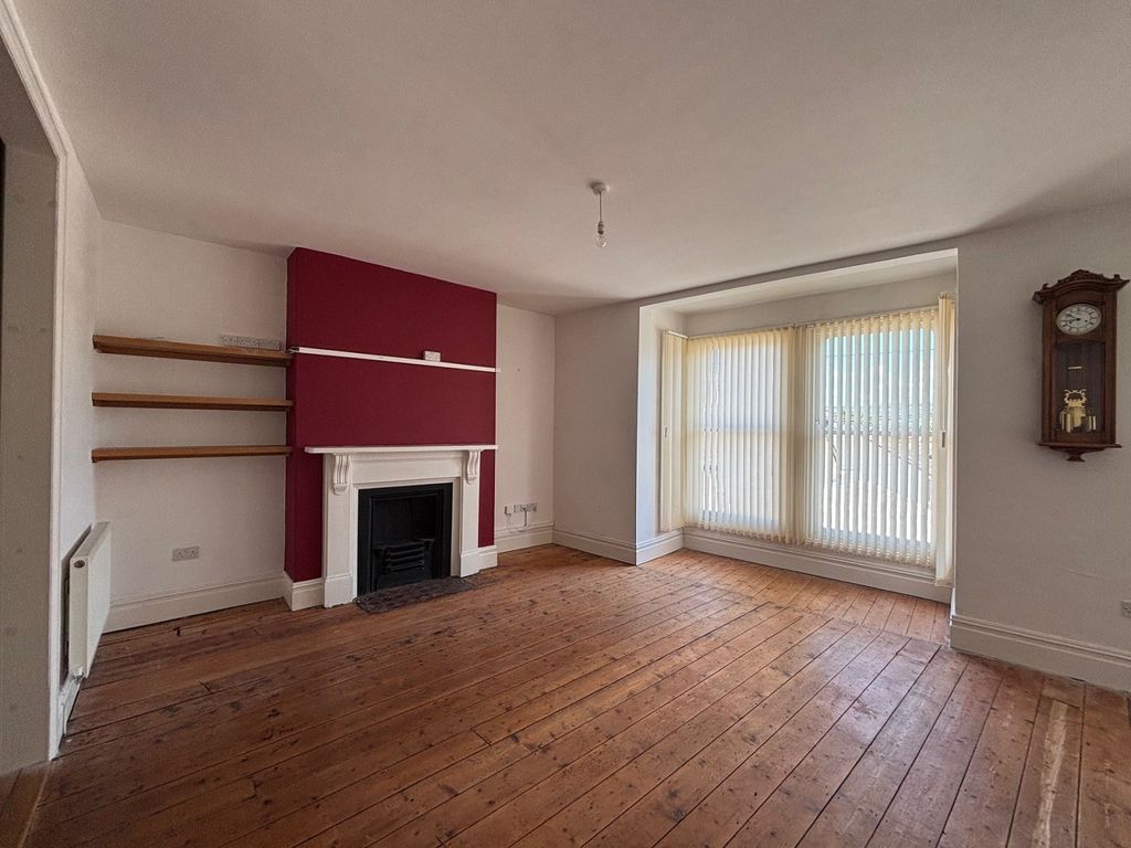 Property photo 2 of 12 Not Specified