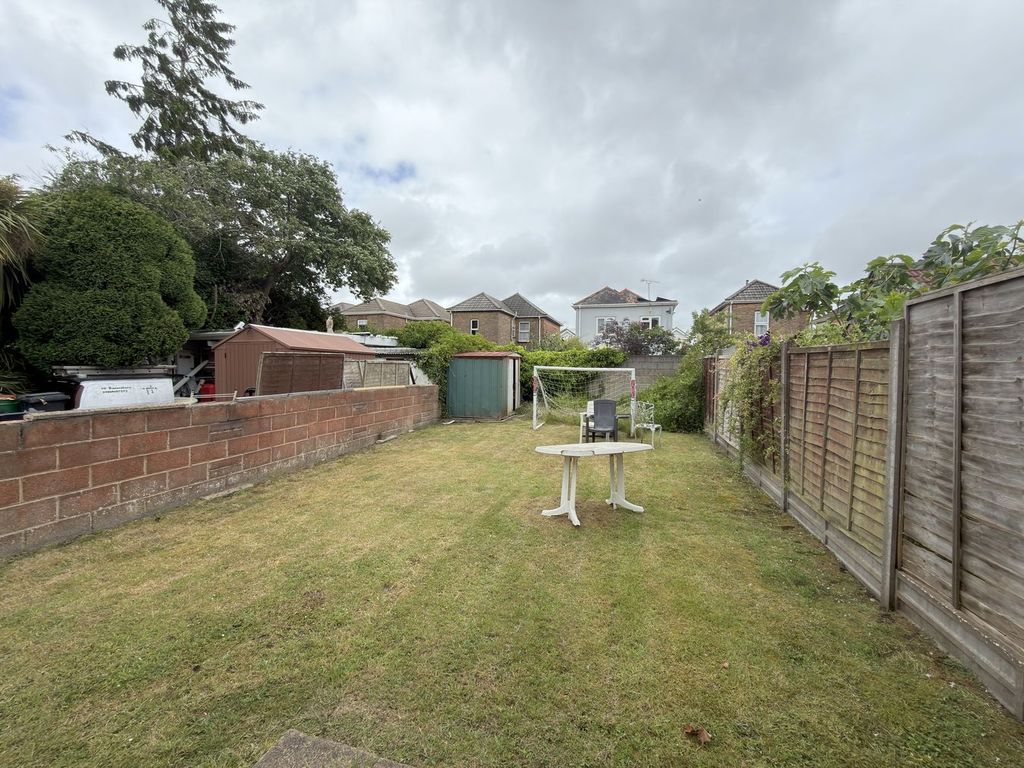 Property photo 2 of 4