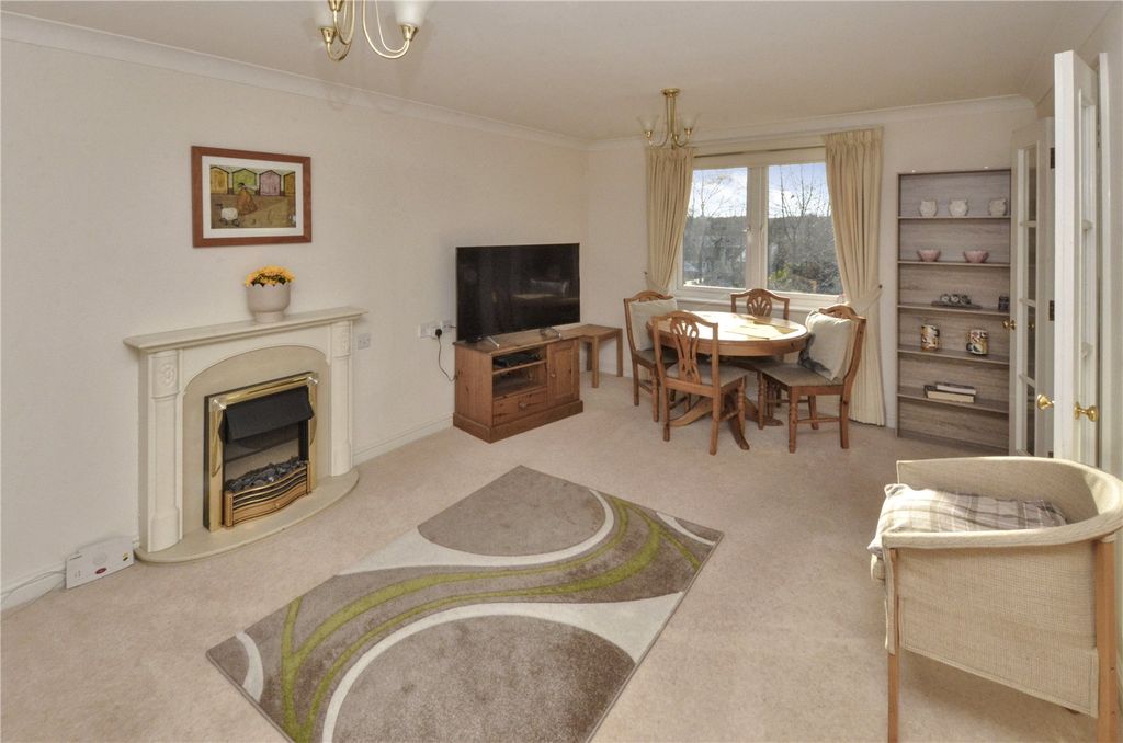 Property photo 2 of 16 Lounge/Dining Room