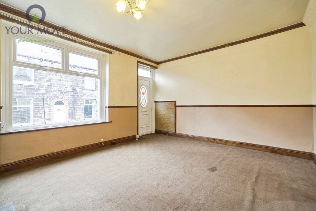 Property photo 3 of 18 Pbox-Img.Jpg