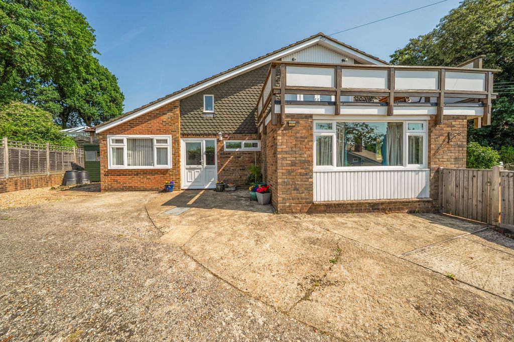 Property photo 1 of 24
